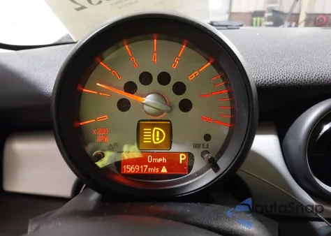 2013 Mini Hardtop Cooper z USA, uszkodzony, nr VIN WMWSU3C58DT679362